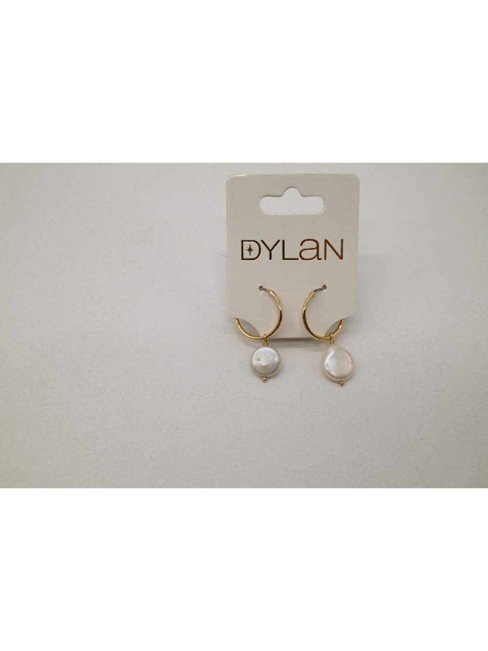 NWT Dylan Jewelry Pearl Small Hoop Gold Tone Dangle Drop Earrings White Chic